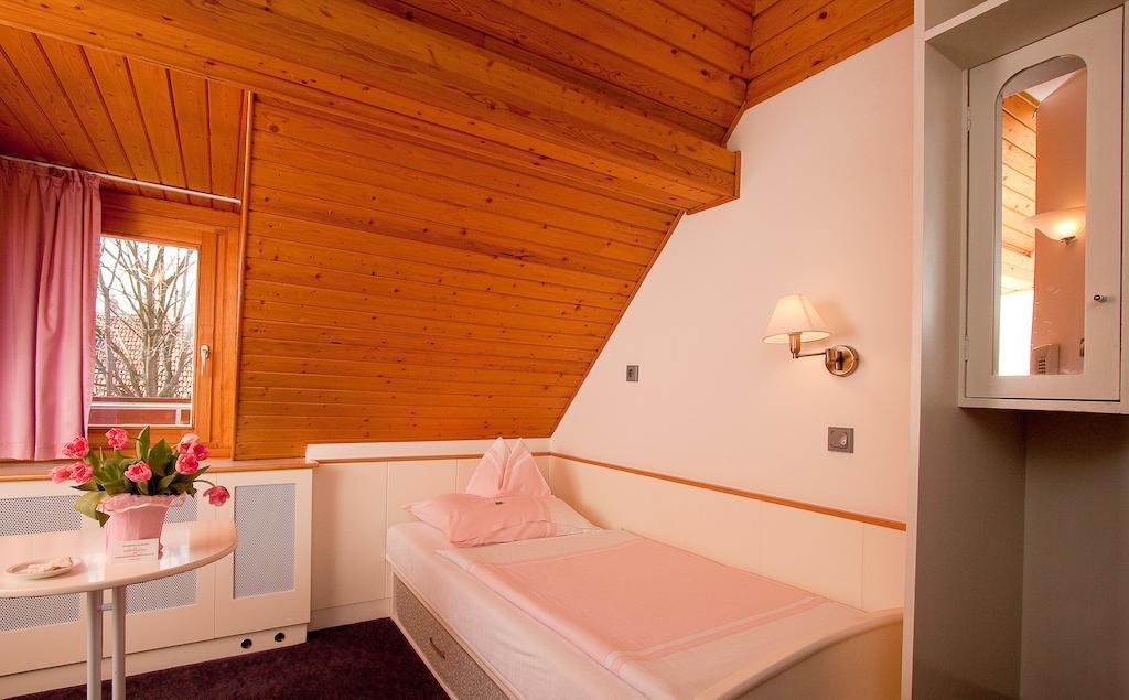 Fabian Panzio Hotel Kecskemét Værelse billede