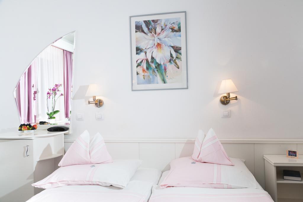 Fabian Panzio Hotel Kecskemét Værelse billede